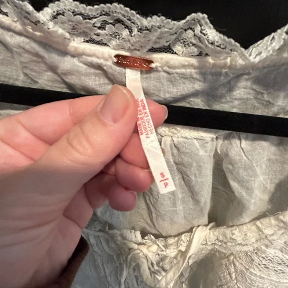 Evermore Tank Top - Picture 6 of 7